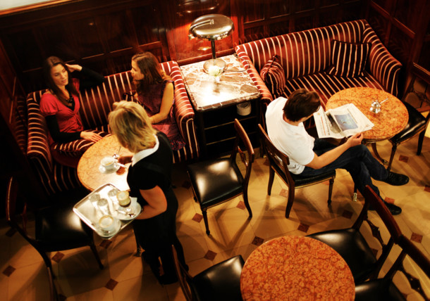     Viennese Coffeehouse 