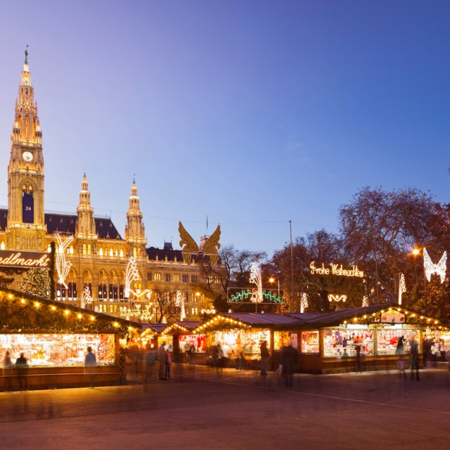 Christmas Markets in Vienna When & Where to Find Them