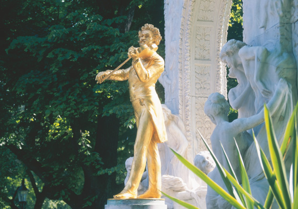     Johann Strauss Denkmal / Stadtpark 