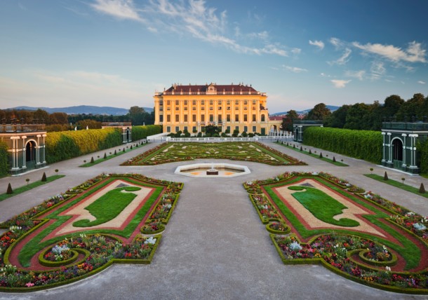     Privy Garden at Schönbrunn 