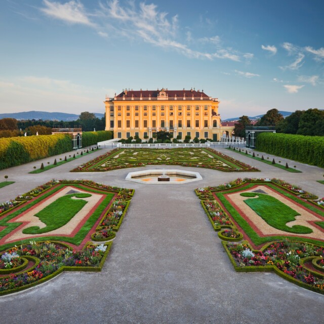     Privy Garden at Schönbrunn 