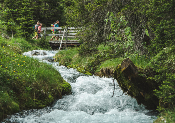     Túrázás a Lechweg túraúton / Lech am Arlberg