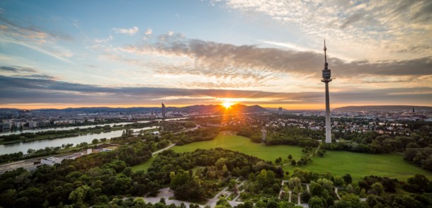     Sunset in Vienna 