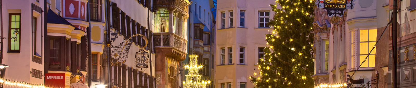     Christmas market in Innsbruck 