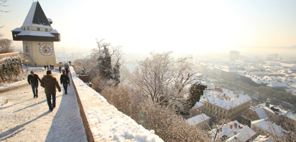     Uhrturm, Graz im Winter / Uhrturm, Graz