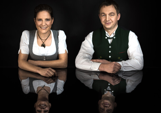     Christina in Manfred Mayer, gostitelja iz Genuss Gasthaus Kohlröserlhütte 