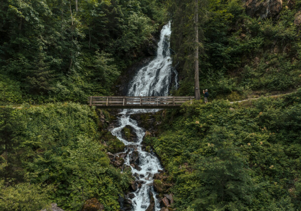     Teufelsbach-Wasserfall auf der Sagenwanderung Kristberg, Montafon 