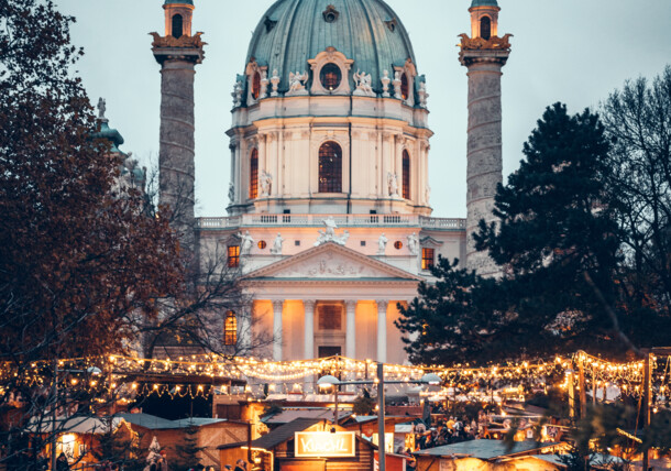     Christmas time in the city of Vienna / St. Charles' Church