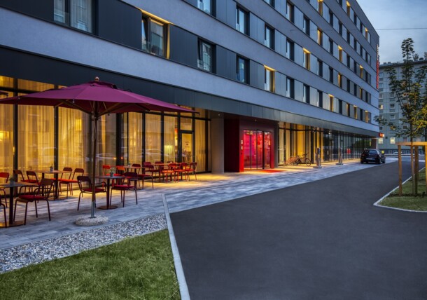     Steigenberger: IntercityHotel Graz - exteriér 