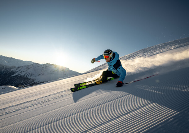     Skiing in the Ischgl ski resort / Ischgl