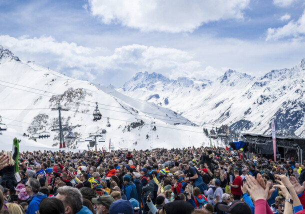     Top of the mountain concert in Ischgl / Ischgl